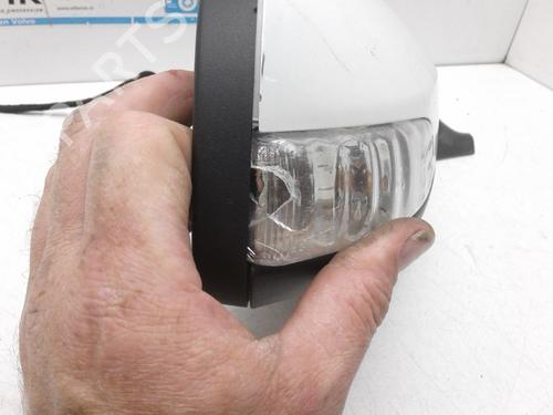 Used Right mirror VOLVO V50 (545) 2.0 D (136 hp) 18631831