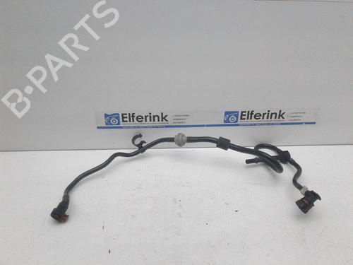 Used Pipe Pipe VOLVO V60 I (155) T3 (150 hp) 18633214 18633214