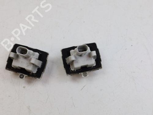 Used Licence plate light MERCEDES-BENZ C-CLASS (W204) C 180 CGI (204.049) (156 hp) 26722142