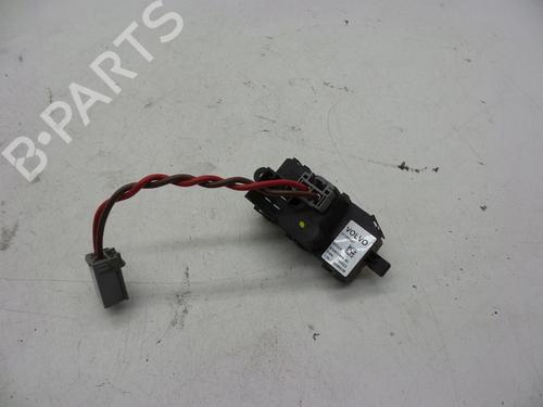 Used Heater resistor Heater resistor VOLVO V40 Hatchback (525) D2 (114 hp) 18623087 18623087