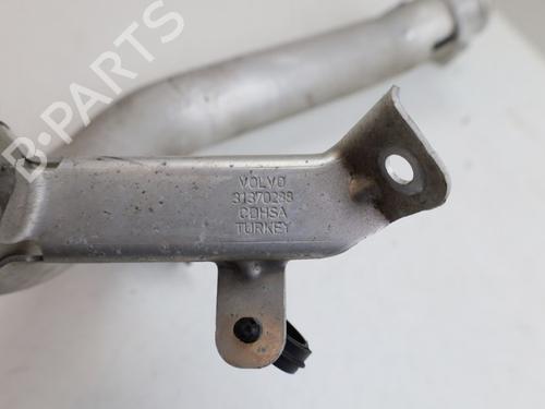 Used Intercooler pipe Intercooler pipe VOLVO V60 II (225) T4 (190 hp) 33984489 33984489