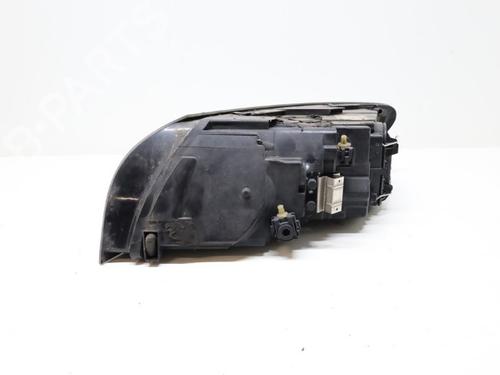 Right headlight VOLVO V50 (545) 1.8 | BP32520016C29