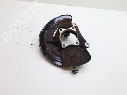 Used Right front steering knuckle VOLVO S80 I (184) D5 (163 hp) 18637172