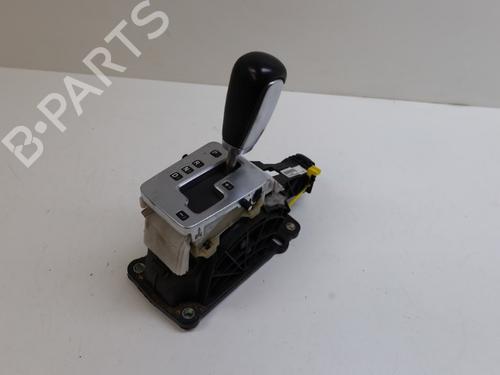 Used Shift knob VOLVO V70 III (135) D5 (205 hp) 21079118