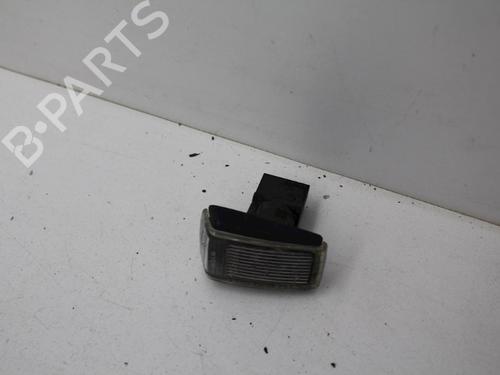 Used Right side indicator Right side indicator VOLVO S40 I (644) 1.8 (115 hp) 18612155 18612155