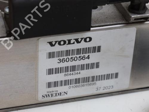 Throttle body VOLVO V70 II (285) 2.4 | BP30151370M82