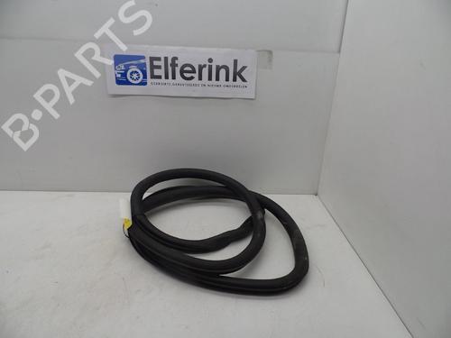 Used Rubber door seal OPEL INSIGNIA A Sports Tourer (G09) 2.0 CDTI (35) (131 hp) 18615842