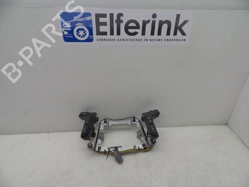 Used Steering wheel controls VOLVO S80 I (184) 2.9 (196 hp) 18616447