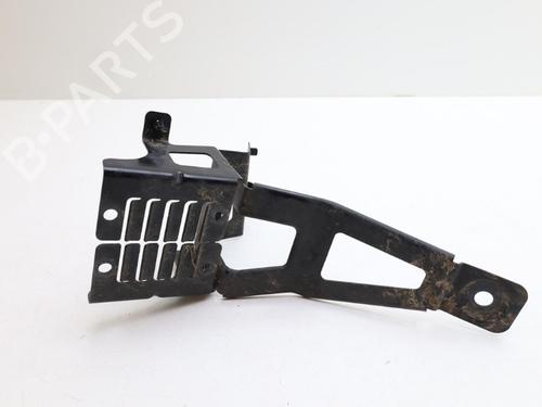 Used Support Support VOLVO V60 II (225) T8 Plug-in Hybrid AWD (455 hp) 40606368 40606368