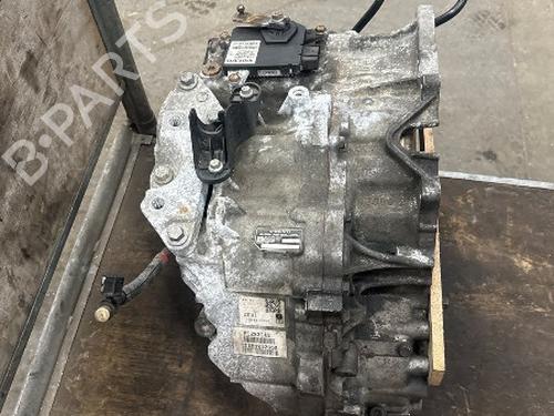 Used Gearbox VOLVO V70 III (135) D5 (205 hp) 21079123