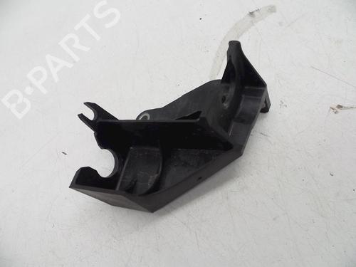 Used Support Support VOLVO V40 Hatchback (525) T2 GTDi (120 hp) 18615521 18615521