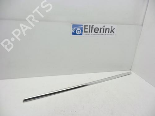 Used Door moulding trim VOLVO XC60 I SUV (156) D3 (150 hp) 18625372