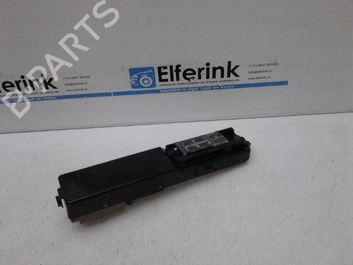 Used Switch Switch SAAB 9-3 Convertible (YS3F) 1,8t (150 hp) 18609985 18609985