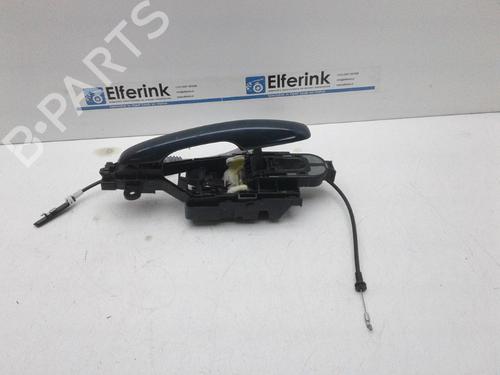 Used Front left exterior door handle Front left exterior door handle 18632165 18632165