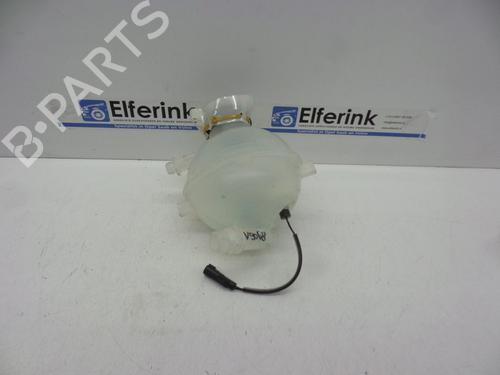 Used Expansion tank Expansion tank VOLVO V60 I (155) D6 Hybrid AWD (280 hp) 18628909 18628909