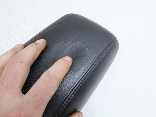 Used Armrest / Center console VOLVO 850 Estate (855) 2.4 (144 hp) 30391074