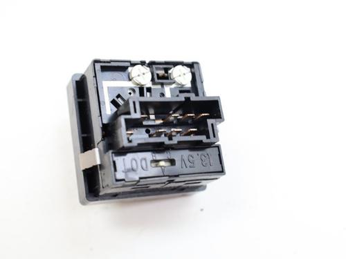 Headlight switch VOLVO 850 Estate (855) 2.5 TDI | BP26526664I24 