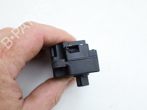 electronic-module-volvo-s40-ii-544-2003-2004-2005-2006-2007-2008-2009-2010-2011-2012-37030784 main image