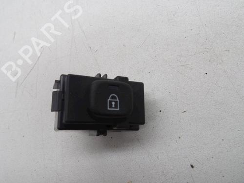 Used Switch Switch 18613812 18613812