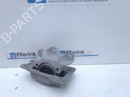 Used Engine mount Engine mount 18632529 18632529