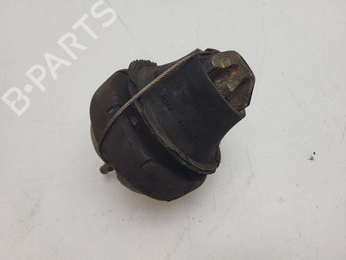 Used Engine mount VOLVO S80 I (184) 2.4 (170 hp) 18608947
