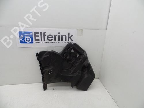 Used Rear bumper bracket VOLVO V40 Hatchback (525) D2 (114 hp) 18615625