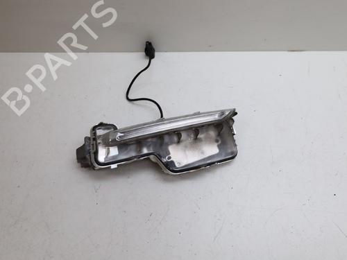 left-daytime-light-volvo-v60-i-155-2010-2011-2012-2013-2014-2015-2016-2017-2018-25851361 main image