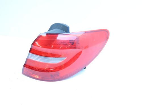Used Right taillight MERCEDES-BENZ B-CLASS Sports Tourer (W246, W242) B 180 CDI (246.200) (109 hp) 28567297