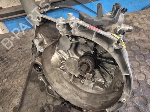 Used Gearbox Gearbox VOLVO V40 Hatchback (525) D2 (114 hp) 33607086 33607086