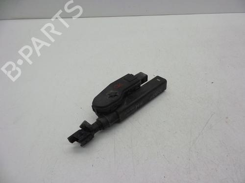 Used Headlight washer Headlight washer VOLVO XC60 I SUV (156) 2.4 D / D3 / D4 AWD (163 hp) 18625277 18625277