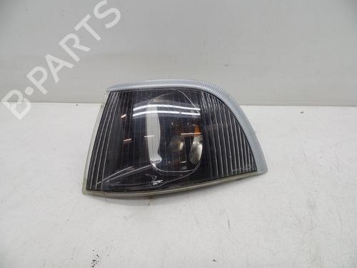 Used Left front indicator VOLVO V40 Estate (645) 2.0 (136 hp) 18615283