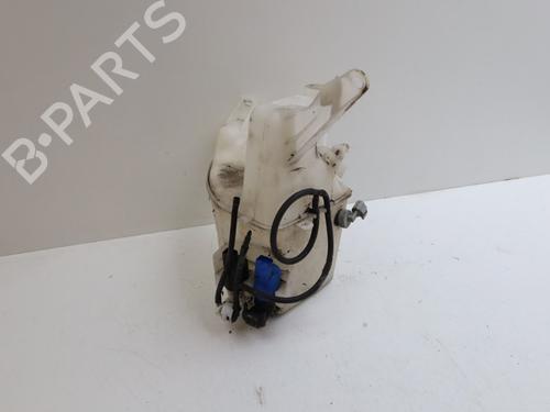 windscreen-washer-tank-volvo-v60-i-155-2010-2011-2012-2013-2014-2015-2016-2017-2018-29332439 main image