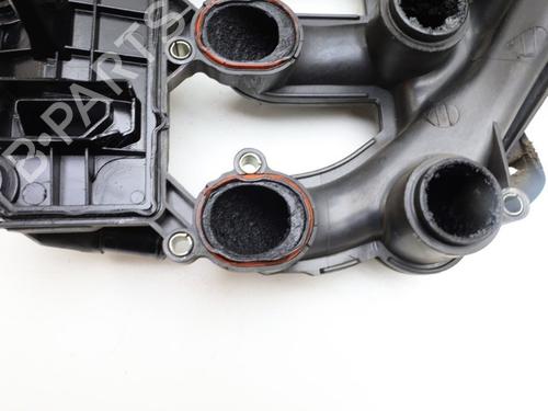 Used Valve cover Valve cover VOLVO V70 III (135) 2.0 D (136 hp) 33421911 33421911