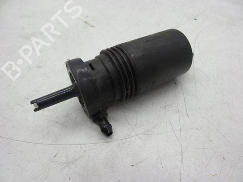 Used Washer pump VOLVO XC90 I (275) D5 AWD (200 hp) 18620041
