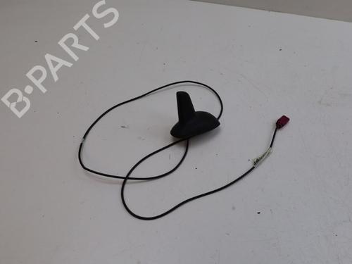 Used Antenna/Base MERCEDES-BENZ C-CLASS (W204) C 180 CGI (204.049) (156 hp) 26883470