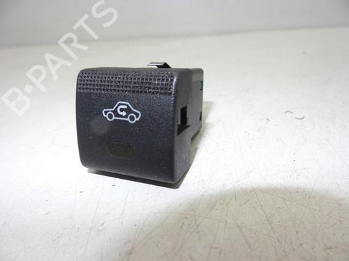 Used Switch Switch OPEL VECTRA B (J96) 1.6 i 16V (F19) (100 hp) 18618128 18618128