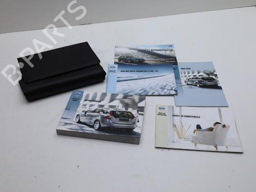 Annen VOLVO V60 I (155) D6 Hybrid AWD (280 hp) 29220320
