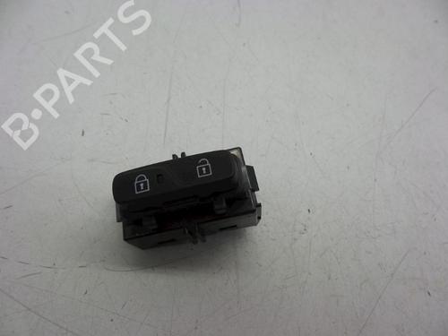 Used Switch Switch 18625935 18625935