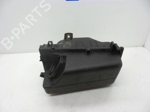 Used Air filter box VOLVO XC70 I Cross Country (295) 2.4 T XC AWD (193 hp) 18619725