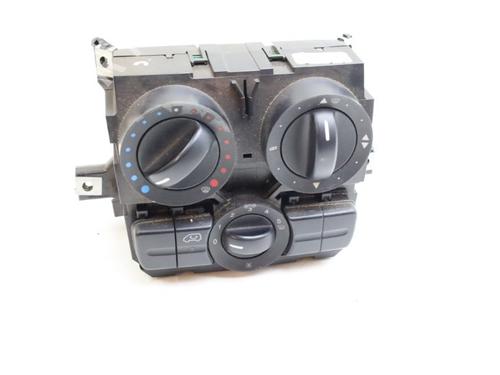 Used Climate control MERCEDES-BENZ VITO / MIXTO Van (W639) 109 CDI (639.601, 639.603, 639.605) (95 hp) 31092680