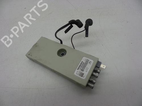 Used Electronic module Electronic module VOLVO V70 III (135) D3 (136 hp) 18618497 18618497