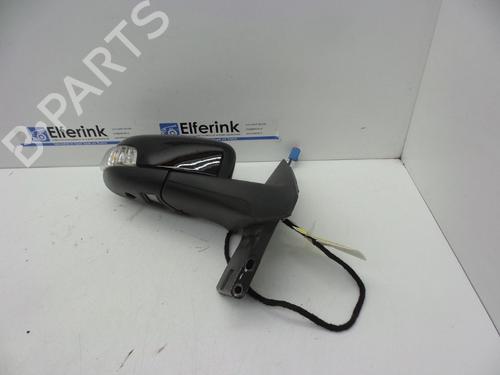 Used Right mirror Right mirror 18614230 18614230