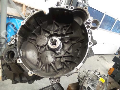 Gearbox VOLVO C70 I Coupe (872) 2.4 | BP32228905M3 