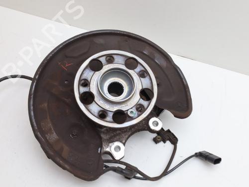 Used Right rear steering knuckle MERCEDES-BENZ GLC (X253) 250 4-matic (253.946) (211 hp) 29053111