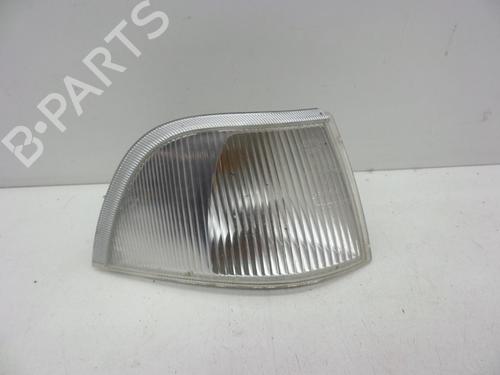 Used Right front indicator VOLVO V40 Estate (645) 1.8 (115 hp) 18622327