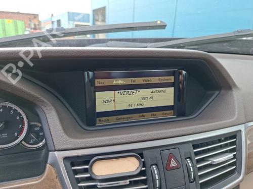 display-monitor-mercedes-benz-e-class-w212-2009-2010-2011-2012-2013-2014-2015-2016-36537171 main image