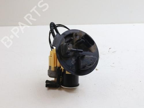 Used Fuel pump MERCEDES-BENZ C-CLASS (W205) C 180 (205.040, 205.140) (156 hp) 32752361