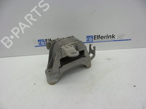 Used Engine mount Engine mount OPEL ASTRA J Sports Tourer (P10) 1.7 CDTI (35) (110 hp) 18627907 18627907