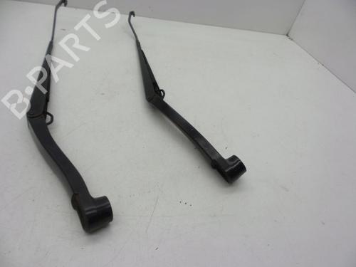 Front windshield wiper arm SAAB 9-5 (YS3G) 2.0 TiD | BP18624303C143 