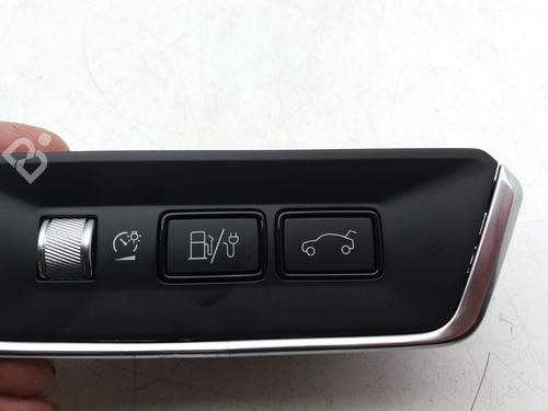 Switch LYNK & CO 01 PHEV | BP18634271I30 - Image 2